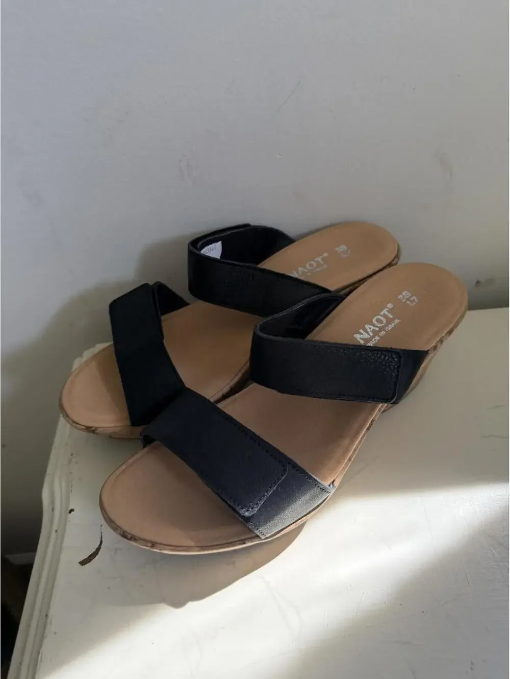 Naot Caveran Soft Black Leather Wedge Sandals Size 38 Women's 7.5